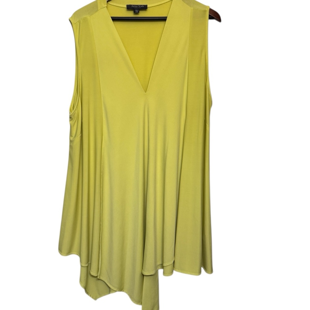 Arna York Asymmetrical Yellow Tunic Top with V-Neck